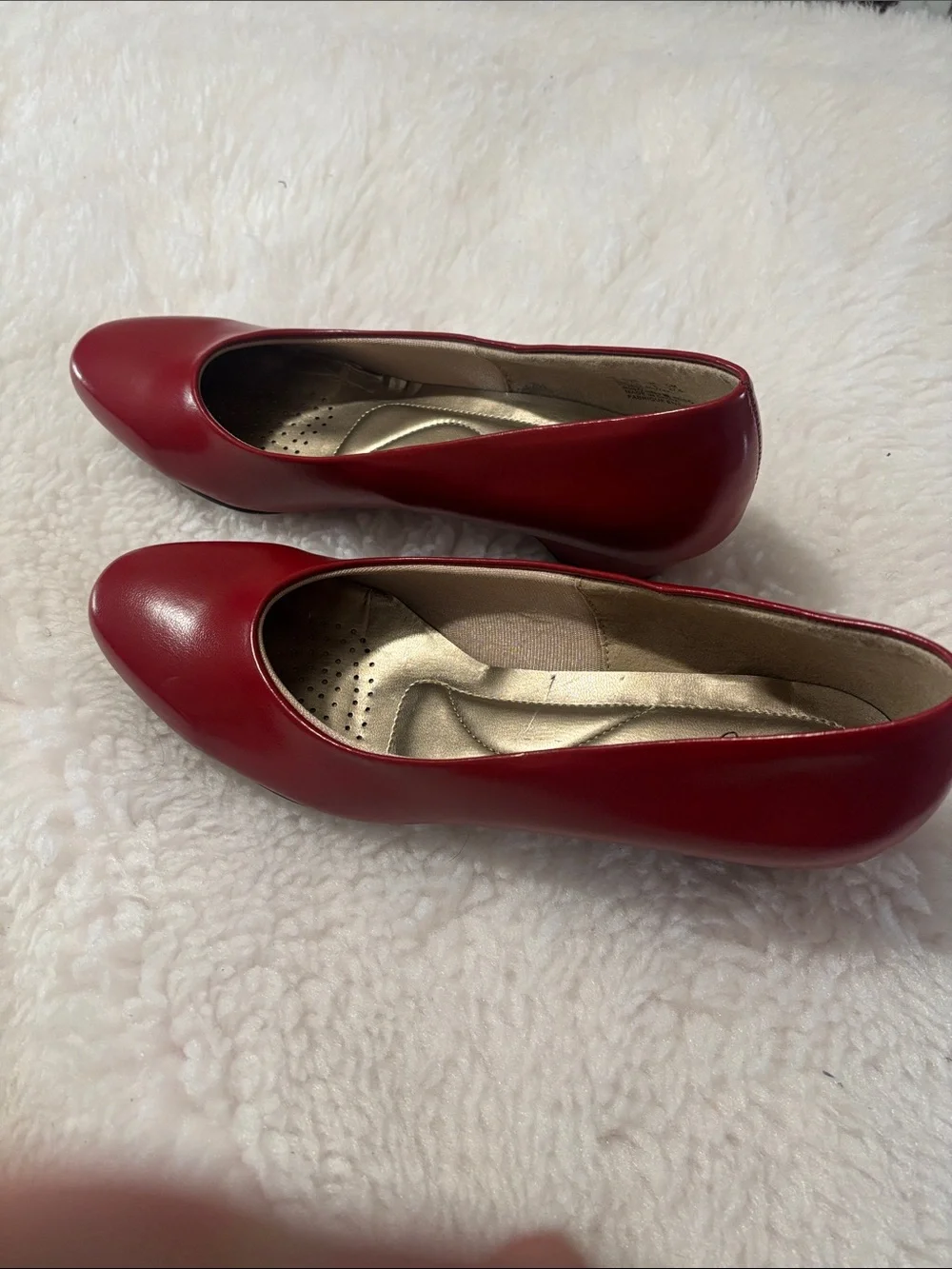 Soft Style Red Women's Classic Pump Heels